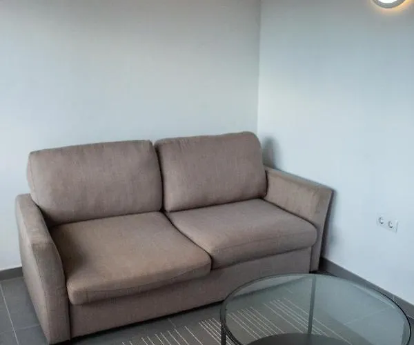 فيلة Piscine Jacuzzi بويرتو ذيل كارمين