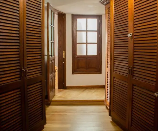 Piscine Jacuzzi بويرتو ذيل كارمين