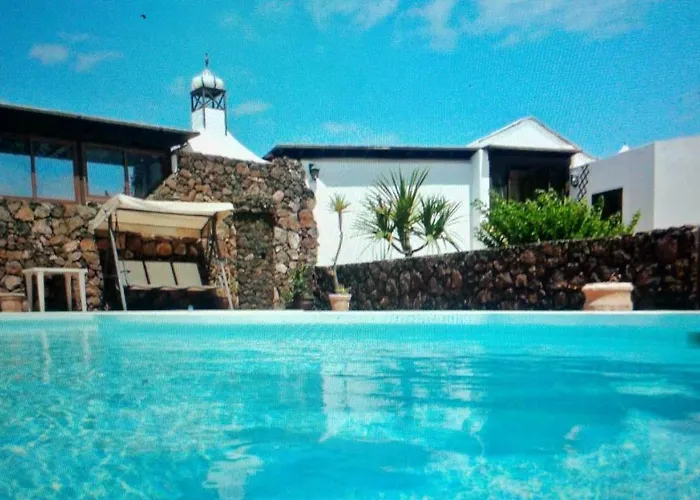 Piscine Jacuzzi فيلة